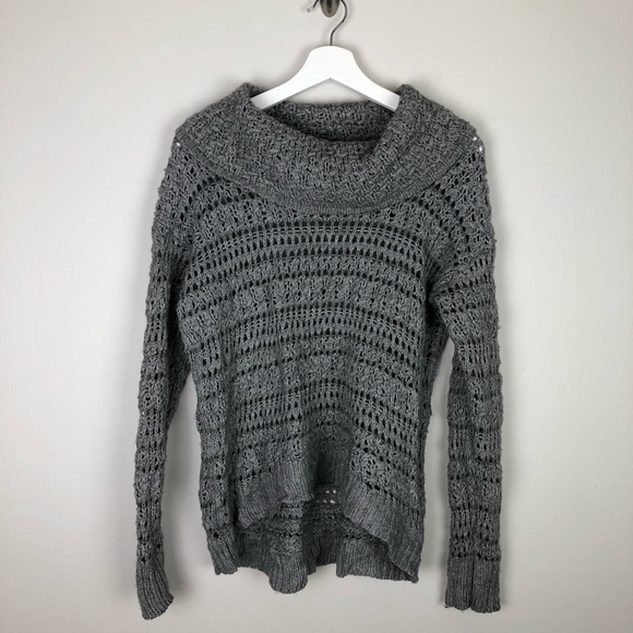 Dkny Sweaters - DKNY Cable Knit Gray Sweater